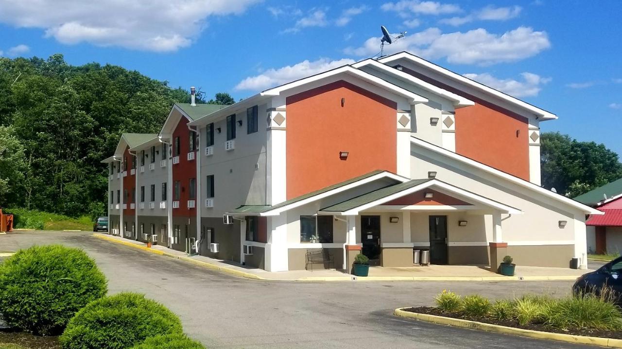 Motel Super 8 By Wyndham Salem Va Zewnętrze zdjęcie