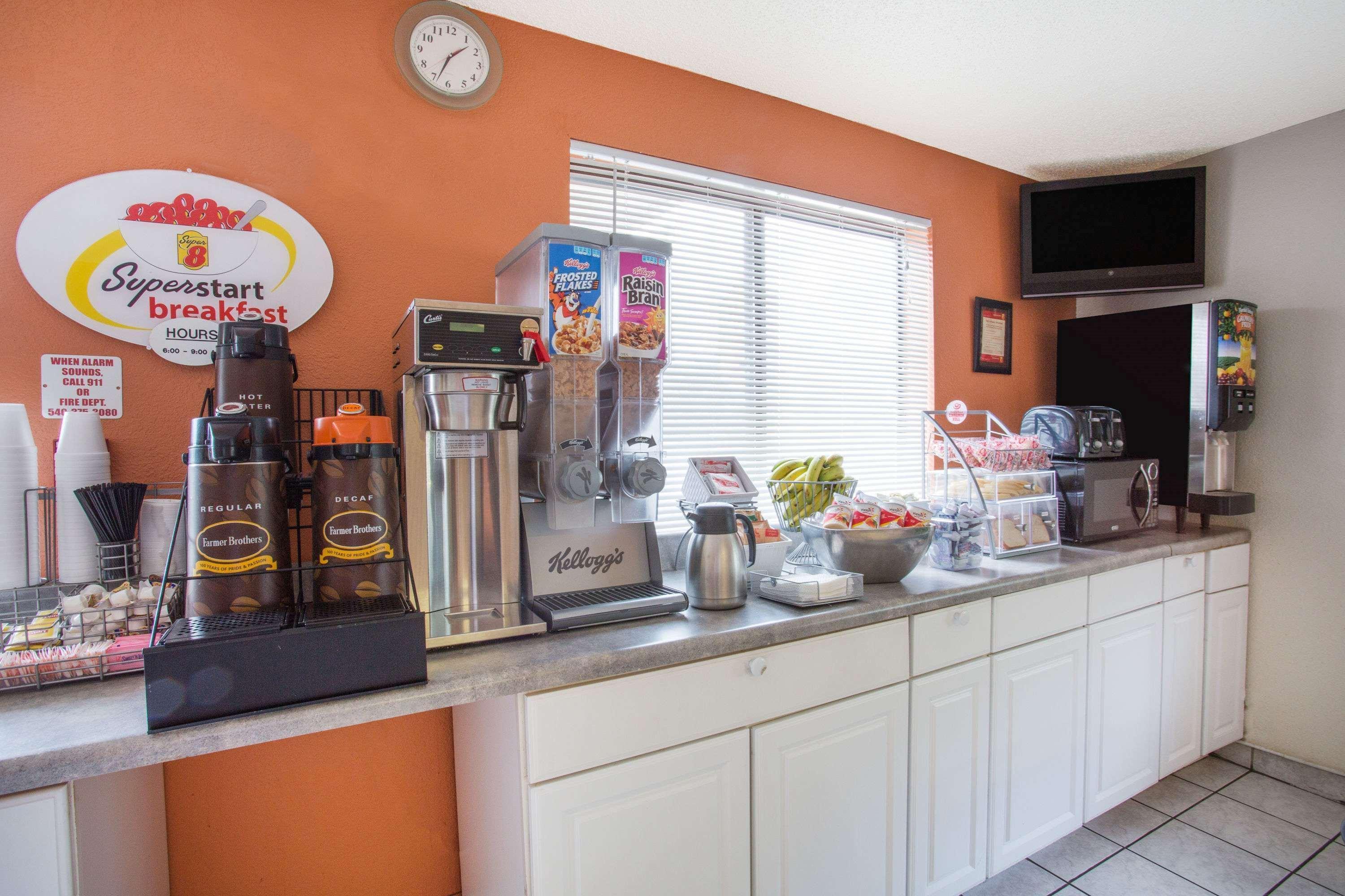 Motel Super 8 By Wyndham Salem Va Zewnętrze zdjęcie