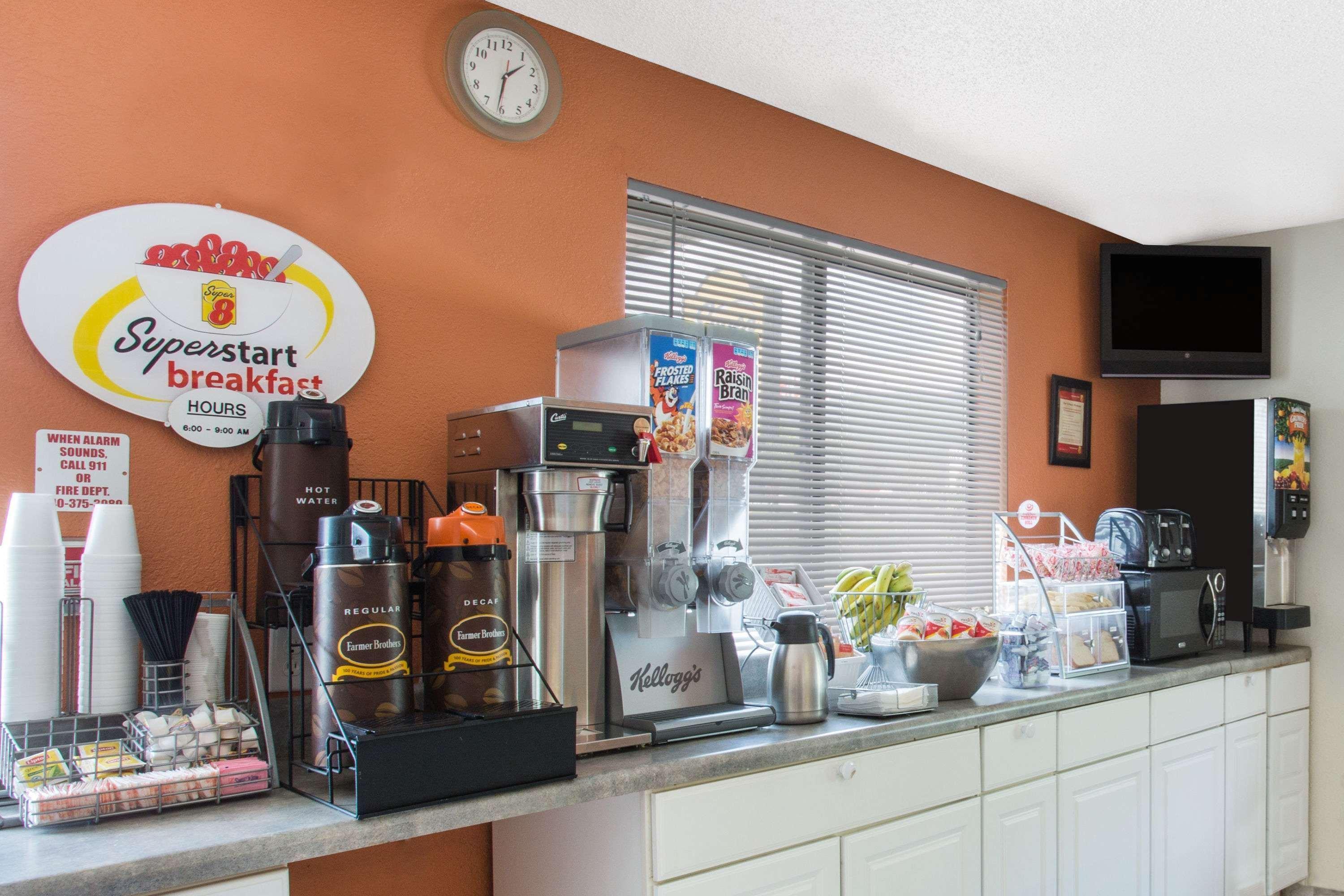 Motel Super 8 By Wyndham Salem Va Zewnętrze zdjęcie